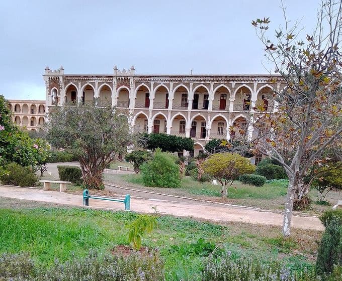 Université de Mostaganem campus